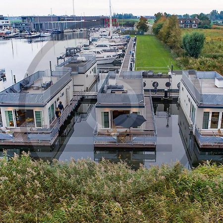 Stunning Ship In Aalsmeer With Kitchen Exterior foto
