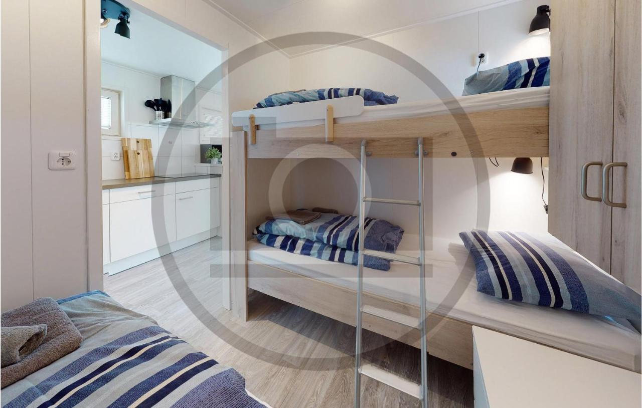 Stunning Ship In Aalsmeer With Kitchen Exterior foto